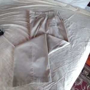 LL Bean men's comfort waist pants